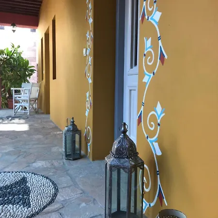 Saint Artemios And Oriental 4*