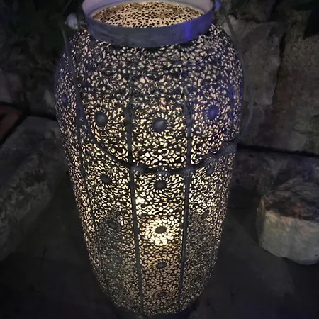 Saint Artemios And Oriental 招待所