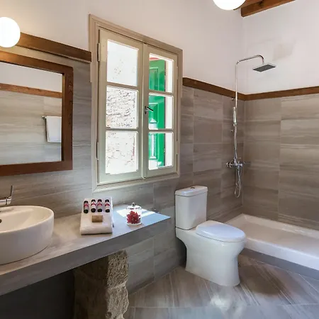 Pensjonat Saint Artemios And Oriental 4*