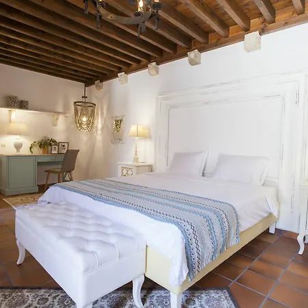 Saint Artemios And Oriental 4*
