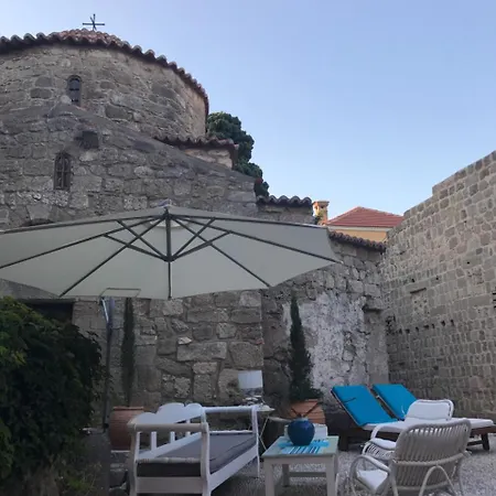 Saint Artemios And Oriental Πανσιόν